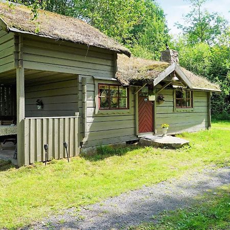 5 Person Holiday Home In Tingsryd Eksteriør billede