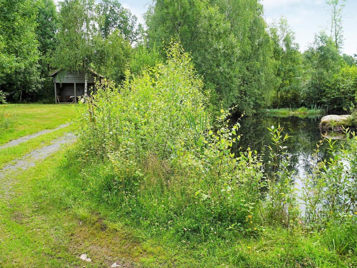 5 Person Holiday Home In Tingsryd Eksteriør billede