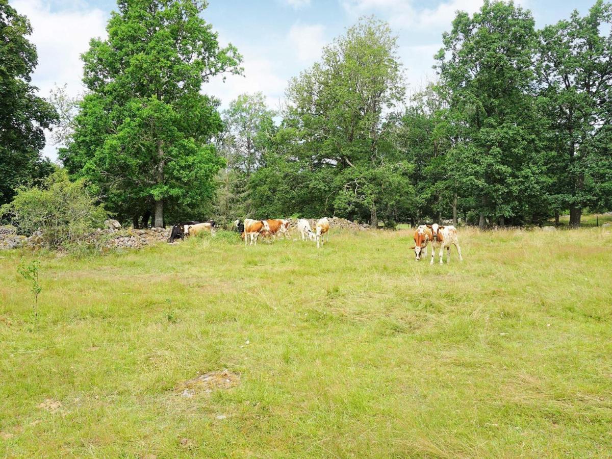 5 Person Holiday Home In Tingsryd Eksteriør billede